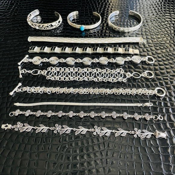 Shiny Marcasite Flower Link Sterling Silver Floral Bracelet - Picture 10 of 12